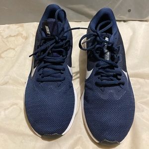 Nike Running Shoes/Sneakers Men’s, Size 11